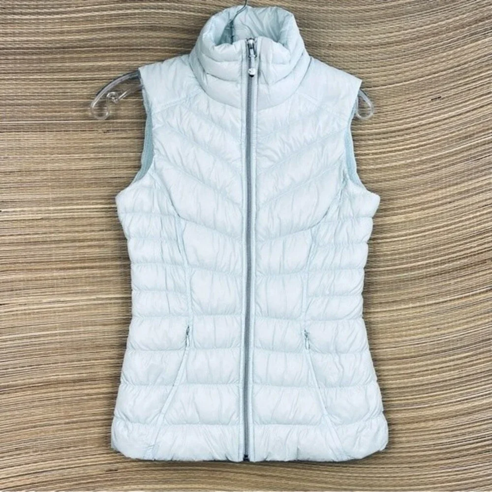 ATHLETA Vest Downalicious Deluxe Lightweight Quilted Vest - Mist Size XXS